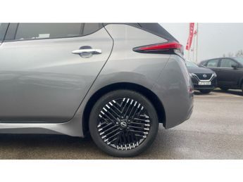 Nissan LEAF 110kW Tekna 39kWh 5dr Auto Electric Hatchback