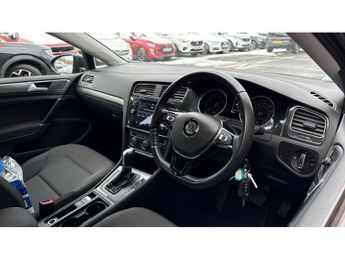 Volkswagen Golf 1.4 TSI SE [Nav] 5dr DSG Petrol Hatchback