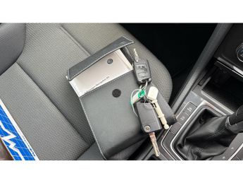 Volkswagen Golf 1.4 TSI SE [Nav] 5dr DSG Petrol Hatchback