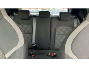 Nissan Juke 1.0 DiG-T 114 N-Connecta 5dr DCT Petrol Hatchback