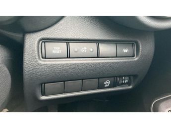 Nissan Juke 1.0 DiG-T 114 N-Connecta 5dr DCT Petrol Hatchback