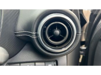 Nissan Juke 1.0 DiG-T 114 N-Connecta 5dr DCT Petrol Hatchback