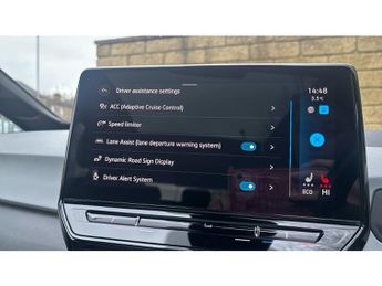 Volkswagen ID.3 150kW Family Pro Performance 58kWh 5dr Auto Electric Hatchback