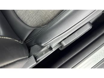 MINI Hatchback 135kW Cooper S Level 2 33kWh 3dr Auto Electric Hatchback