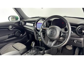 MINI Hatchback 135kW Cooper S Level 2 33kWh 3dr Auto Electric Hatchback