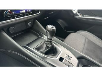 Nissan Qashqai 1.5 E-Power N-Connecta [Glass Roof] 5dr Auto Hybrid Hatchback