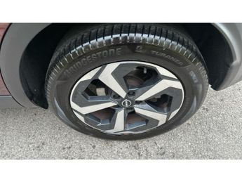 Nissan Qashqai 1.5 E-Power N-Connecta [Glass Roof] 5dr Auto Hybrid Hatchback