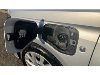 Ford Transit Connect 250 L2 Petrol 1.5 EcoBoost PHEV 150 Limited Van Auto