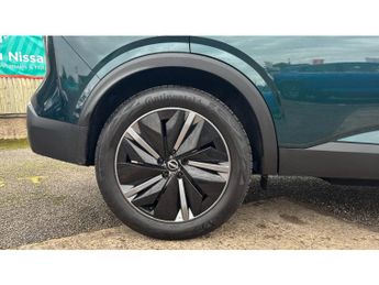 Nissan Qashqai 1.3 DiG-T MH 158 Tekna 5dr Xtronic Petrol Hatchback