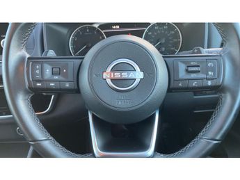 Nissan Qashqai 1.3 DiG-T MH 158 Acenta Premium 5dr Xtronic Petrol Hatchback