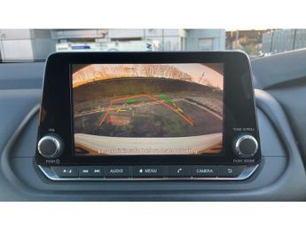 Nissan Qashqai 1.3 DiG-T MH 158 Acenta Premium 5dr Xtronic Petrol Hatchback