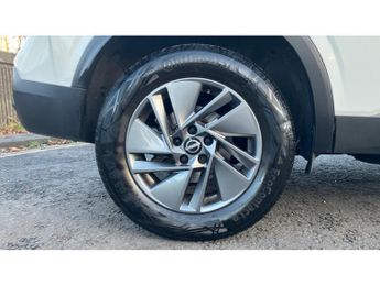 Nissan Qashqai 1.3 DiG-T MH 158 Acenta Premium 5dr Xtronic Petrol Hatchback