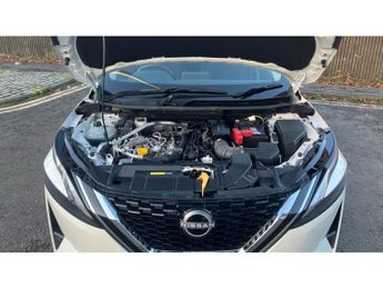 Nissan Qashqai 1.3 DiG-T MH 158 Acenta Premium 5dr Xtronic Petrol Hatchback