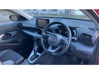 Toyota Yaris 1.5 Hybrid Design 5dr CVT Hybrid Hatchback