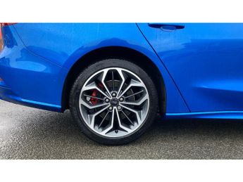 Ford Focus 1.5 EcoBlue ST-Line Vignale 5dr Auto Diesel Estate