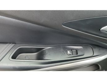 Vauxhall Grandland 1.5 Turbo D Ultimate 5dr Auto Diesel Hatchback