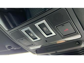 Land Rover Discovery 3.0 D300 R-Dynamic SE 5dr Auto Diesel Station Wagon