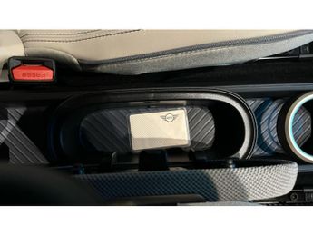 MINI Cooper 135kW E Exclusive [Level 2] 41kWh 3dr Auto Electric Hatchback