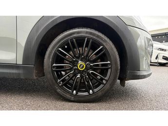 MINI Hatchback 135kW Cooper S Level 2 33kWh 3dr Auto Electric Hatchback
