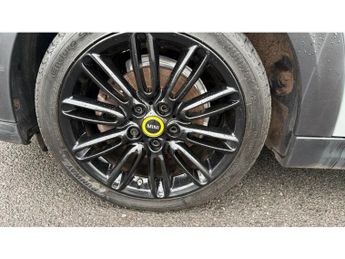 MINI Hatchback 135kW Cooper S Level 2 33kWh 3dr Auto Electric Hatchback
