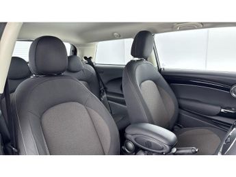 MINI Hatchback 1.5 Cooper Classic 3dr Auto Petrol Hatchback