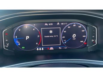 Volkswagen T-Roc 2.0 TDI R-Line 5dr DSG Diesel Hatchback
