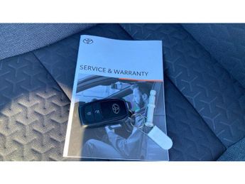 Toyota Yaris Cross 1.5 Hybrid Design 5dr CVT Hybrid Estate