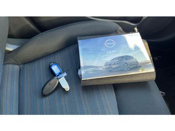 Nissan LEAF 110kW N-Connecta 39kWh 5dr Auto Electric Hatchback