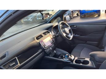 Nissan LEAF 110kW N-Connecta 39kWh 5dr Auto Electric Hatchback