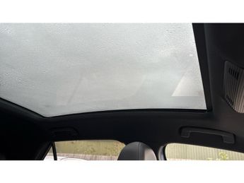 Volkswagen ID.3 107KW Family Pro 58kWh 5dr Auto Electric Hatchback