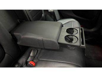 Mercedes-Benz C-Class C220d Sport 4dr 9G-Tronic Diesel Saloon