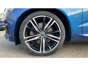 Volvo XC60 2.0 B4D R DESIGN Pro 5dr AWD Geartronic Diesel Estate