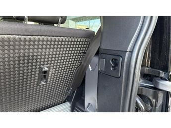 Land Rover Defender 3.0 D300 X 90 3dr Auto Diesel Estate