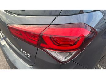 Hyundai i20 1.4 Premium SE Nav 5dr Auto Petrol Hatchback