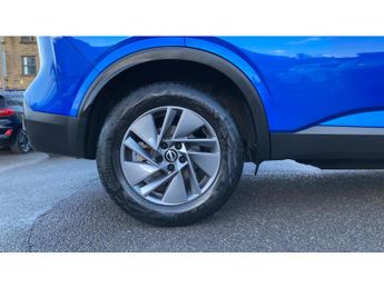 Nissan Qashqai 1.3 DiG-T MH 158 Acenta Premium 5dr Xtronic Petrol Hatchback