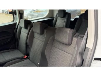 Vauxhall Combo Life 100kW Design XL 52kWh 5dr Auto [7 Seat] Electric Estate