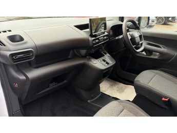 Vauxhall Combo Life 100kW Design XL 52kWh 5dr Auto [7 Seat] Electric Estate