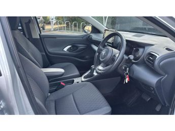Toyota Yaris 1.5 Hybrid Design 5dr CVT Hybrid Hatchback