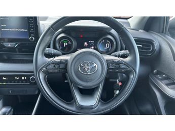 Toyota Yaris 1.5 Hybrid Design 5dr CVT Hybrid Hatchback