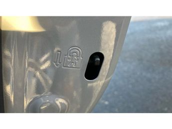 Toyota Corolla 1.8 VVT-i Hybrid Icon 5dr CVT Hybrid Hatchback