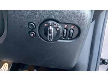 MINI Hatchback 1.5 Cooper Sport 3dr Auto Petrol Hatchback