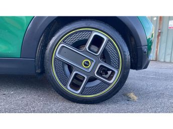 MINI Hatchback 135kW Cooper S Level 2 33kWh 3dr Auto Electric Hatchback