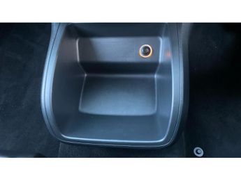 Mercedes-Benz Vito ELr Tourer L3 Electric Fwd 150kW 100kWh Premium 9-Seater Auto