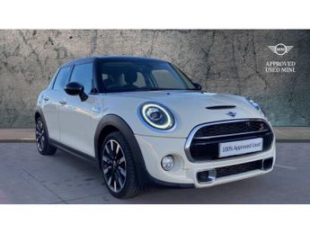 MINI Hatch 2.0 Cooper S Exclusive II 5dr [Comfort/Nav Pack] Petrol Hatchbac