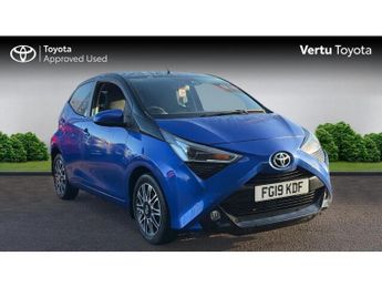 Toyota Aygo 1.0 VVT-i X-Clusiv 5dr x-shift Petrol Hatchback