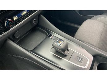 Nissan Qashqai 1.3 DiG-T MH 158 N-Connecta 5dr Xtronic Petrol Hatchback