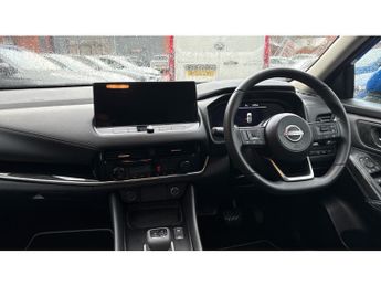 Nissan Qashqai 1.3 DiG-T MH 158 N-Connecta 5dr Xtronic Petrol Hatchback