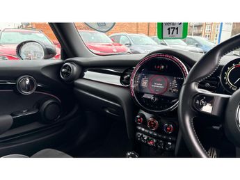 MINI Hatchback 1.5 Cooper Sport 3dr Auto Petrol Hatchback