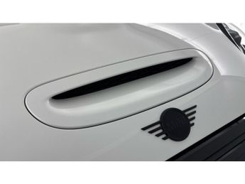 MINI Hatchback 135kW Cooper S Level 2 33kWh 3dr Auto Electric Hatchback