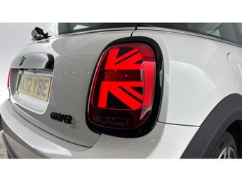 MINI Hatchback 135kW Cooper S Level 2 33kWh 3dr Auto Electric Hatchback